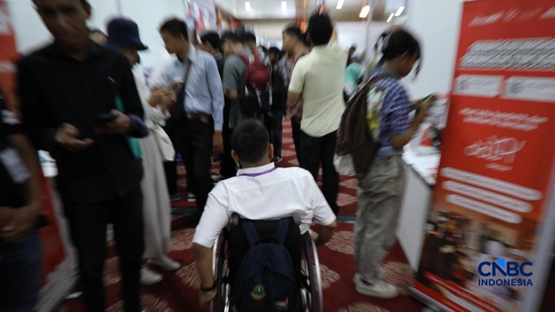 Pemerintah kembali menggelar bursa kerja Jakarta Selatan Career Fest & Bazaar 2026 untuk mempertemukan pencari kerja dengan perusahaan yang sedang membuka lowongan. Job fair secara luring digelar pada 7-8 Juli 2026 di Gedung Nyi Ageng Serang, Setiabudi, Jakarta, Selasa (7/7/2026).
