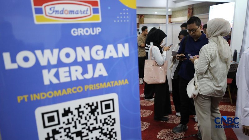 Pemerintah kembali menggelar bursa kerja Jakarta Selatan Career Fest & Bazaar 2026 untuk mempertemukan pencari kerja dengan perusahaan yang sedang membuka lowongan. Job fair secara luring digelar pada 7-8 Juli 2026 di Gedung Nyi Ageng Serang, Setiabudi, Jakarta, Selasa (7/7/2026).