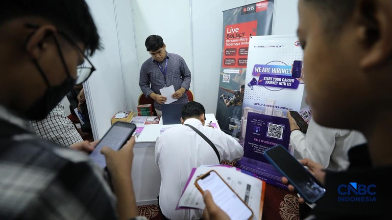 Pemerintah kembali menggelar bursa kerja Jakarta Selatan Career Fest & Bazaar 2026 untuk mempertemukan pencari kerja dengan perusahaan yang sedang membuka lowongan. Job fair secara luring digelar pada 7-8 Juli 2026 di Gedung Nyi Ageng Serang, Setiabudi, Jakarta, Selasa (7/7/2026).