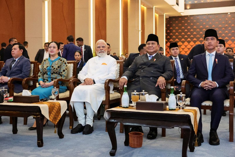 Perdana Menteri India Narendra Modi menyampaikan pidatonya saat kunjungannya ke gedung Parlemen Indonesia di Jakarta, Indonesia, 7 Juli 2026. (REUTERS/Willy Kurniawan)