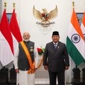 Presiden RI Prabowo Subianto menganugerahkan tanda kehormatan tertinggi, Bintang Republik Indonesia Adipurna, kepada Perdana Menteri India Narendra Modi di Istana Merdeka, Jakarta, Selasa, (7/7/2026). (Instagram/narendramodi)