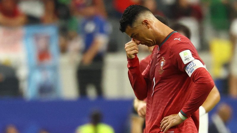 Soccer Football - FIFA World Cup 2026 - Round of 16 - Portugal v Spain - Dallas Stadium, Arlington, Texas, U.S. - July 6, 2026 Portugal's Cristiano Ronaldo before the match as photographers look on IMAGN IMAGES via Reuters/Maria Lysaker     TPX IMAGE