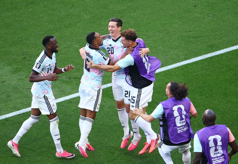 Soccer Football - FIFA World Cup 2026 - Round of 16 - United States v Belgium - Seattle Stadium, Seattle, Washington, U.S. - July 6, 2026 Belgium's Charles De Ketelaere celebrates scoring their first goal with teammates IMAGN IMAGES via Reuters/Blake Dahlin