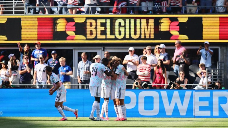 Soccer Football - FIFA World Cup 2026 - Round of 16 - United States v Belgium - Seattle Stadium, Seattle, Washington, U.S. - July 6, 2026 Belgium's Charles De Ketelaere celebrates scoring their first goal with teammates IMAGN IMAGES via Reuters/Blake