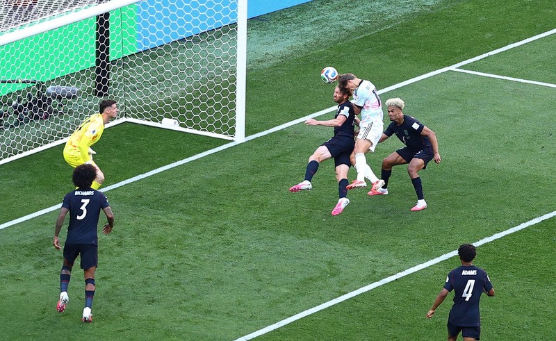 Soccer Football - FIFA World Cup 2026 - Round of 16 - United States v Belgium - Seattle Stadium, Seattle, Washington, U.S. - July 6, 2026 Belgium's Charles De Ketelaere celebrates scoring their first goal with teammates IMAGN IMAGES via Reuters/Blake Dahlin
