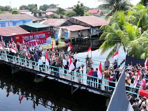 110 Jembatan Merah Putih Presisi yang Membuka Akses hingga Pelosok di Riau