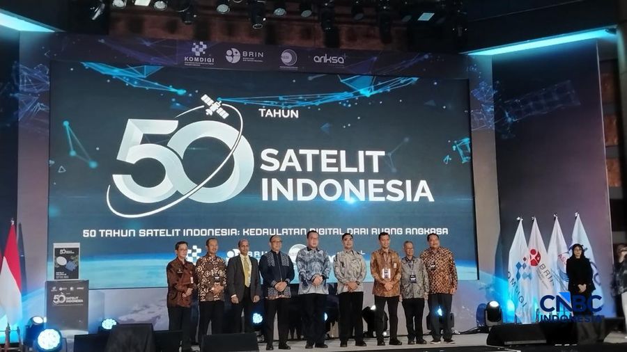 Kepala Badan Riset dan Inovasi Nasional (BRIN) Arif Satria dalam acara Peringatan 50 Tahun Satelit Indonesia, di Jakarta, Rabu (8/7/2026). (CNBC Indonesia/Novina Putri Bestari)