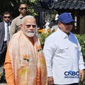 Presiden Prabowo Subianto dan Perdana Menteri India Narendra Modi mengunjungi Situs Candi Prambanan, Rabu (8/7/2027). (CNBC Indonesia/Emir Yanwardhana)