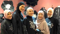 Video: Outfit Serba Hitam Para Seleb di Acara Ria Miranda, yang Mana Favoritmu?