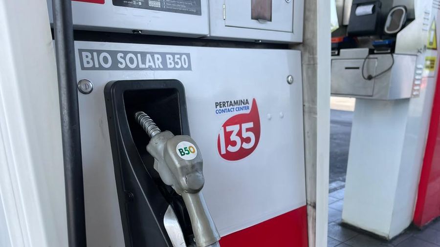 BBM Solar dengan campuran B50 di SPBU Pertamina, Rest Area KM 57, Tol Jakarta-Cikampek. Rabu (8/7/2026). (CNBC Indonesia/Firda Dwi Muliawati)