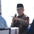 Ketua Majelis Pertimbangan Organisasi FSP RTMM-SPSI Sudarto dalam acara diskusi Coffee Morning CNBC Indonesia berjudul “Kupas Tuntas Aturan Penyeragaman Kemasan Produk Tembakau” di Park Hyatt Jakarta, Kamis, (9/7/2026). (CNBC Indonesia/Tri Susilo