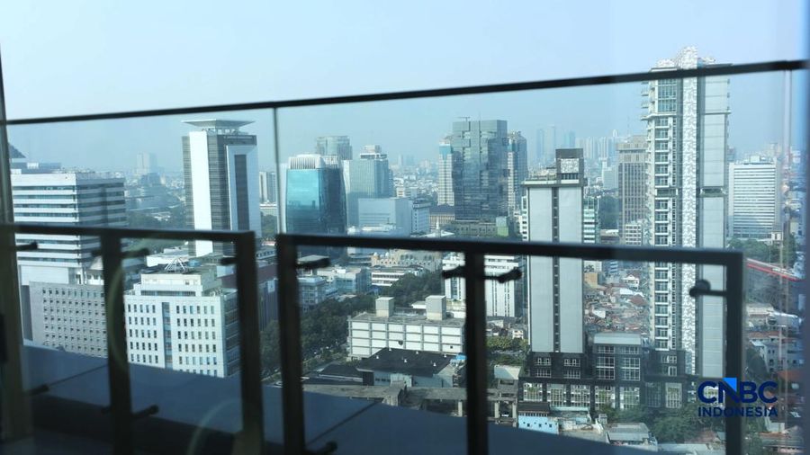 Kualitas udara Jakarta pada Kamis (9/7/2026) pagi hingga siang hari berdasarkan data situs pemantau kualitas udara IQAir pada pukul 09.30 WIB tidak sehat bagi kelompok sensitif.