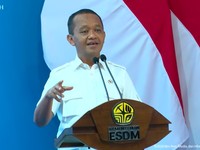 Menteri ESDM Bahlil Lahadalia saat menyampaikan sambutan jelang peluncuran Biodiesel B50 di Karawang, Kamis (9/7/2026). (Tangkapan Layar Youtube/Sekretariat Presiden)