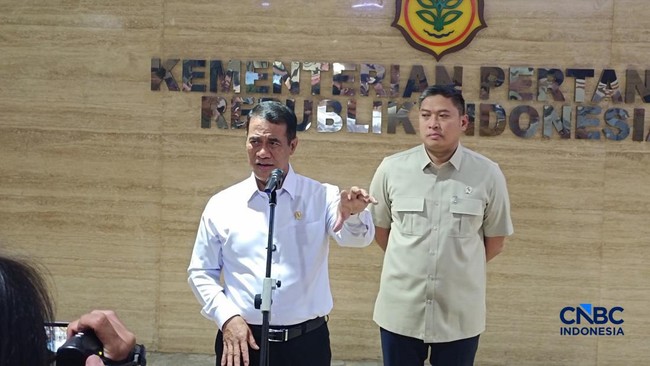 Viral Petani Jombang Pulang dari Kebun Naik Drone, Amran Punya Ide Ini