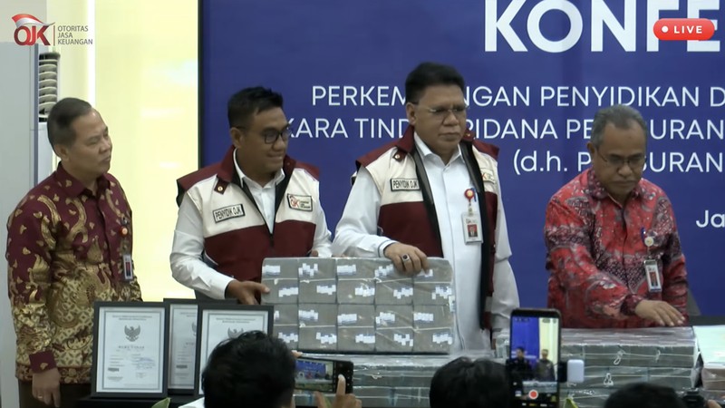 OJK menyita 485 barang bukti senilai Rp113,97 miliar dalam kasus PT Asuransi Jiwa Prolife Indonesia, hasil kolaborasi dengan Polri, Kejagung, dan sejumlah lembaga.