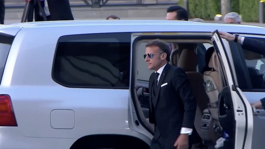 Para pemimpin negara anggota NATO tiba di Ankara, Turki, pada Selasa (7/7), untuk menghadiri jamuan makan malam pembuka Konferensi Tingkat Tinggi (KTT) NATO yang diselenggarakan Presiden Turki Recep Tayyip Erdoan di kompleks kepresidenan. (Tangkapan