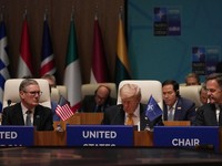 Sekretaris Jenderal NATO Mark Rutte, Presiden Donald Trump, dan Perdana Menteri Inggris Keir Starmer menghadiri KTT NATO di Ankara, Turki, Rabu, 8 Juli 2026. (Alastair Grant/Pool via REUTERS)