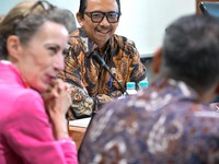 Wakil Menteri Keuangan, Juda Agung menerima perwakilan Credit Agricole CIB yang berkunjung di kantor Kementerian Keuangan, Jakarta, Kamis (9/7/2026). (Instagram/juda_agung)