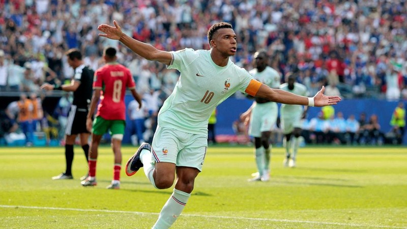 Kylian Mbappe merayakan gol pertama Prancis dalam pertandingan perempat final Piala Dunia FIFA 2026 melawan Maroko di Boston Stadium, Foxborough, Massachusetts, Amerika Serikat, Kamis (9/7/2026).