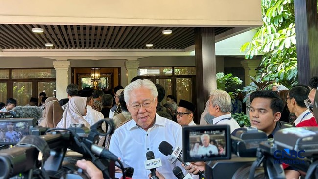 Enggar Kenang Almarhum Gobel: Banyak Jokesnya dan Sering Kirim Makanan