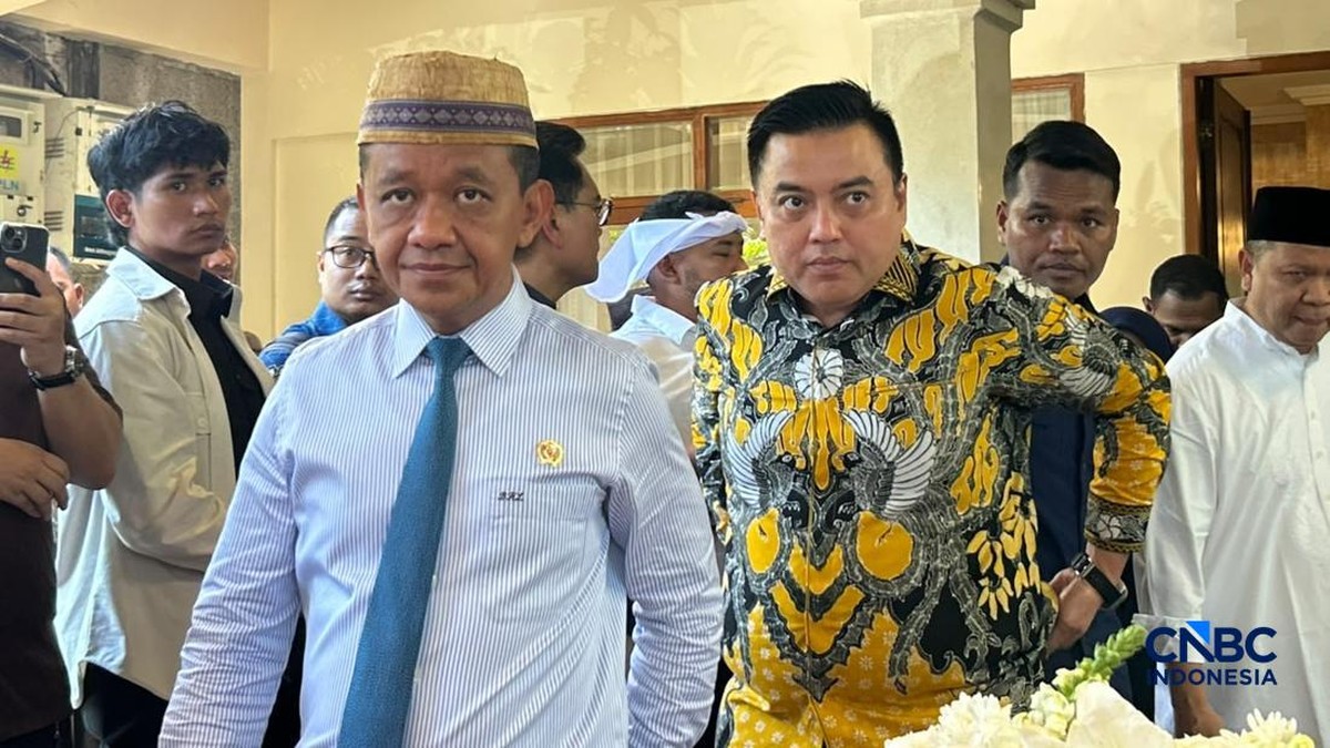 Sampaikan Duka Cita, Bahlil: Rachmat Gobel Senior Saya di Dunia Usaha