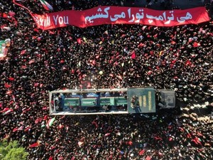 Iran Klaim 43 Juta Orang Hadiri Pemakaman Khamenei