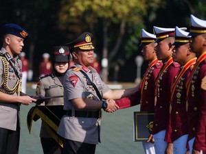 Adnan Kasweri, Anak Kuli Bangunan Raih Ati Trengginas Akpol Angkatan 58