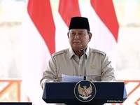 Foto: Presiden Prabowo Subianto menyampaikan sambutan jelang peresmian lima bendungan di Indonesia bertempat di Kabupaten Lombok Barat, Provinsi Nusa Tenggara Barat, Jumat (10/7/2026). (Tangkapan Layar YouTube Sekretariat Presiden)
