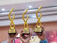 PT Hyundai Motor Manufacturing Indonesia (HMMI) meraih penghargaan dalam ajang Apresiasi CSR Kabupaten Bekasi, yaitu, Terbaik 1 Kategori Lingkungan, Terbaik 2 Kategori Pendidikan, dan Terbaik 3 Kategori Ekonomi. (Dok. PT Hyundai Motor Manufacturing I
