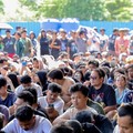 KBRI Phnom Penh memberikan bantuan kekonsuleran kepada sekitar 1.100 Warga Negara Indonesia (WNI) yang berada di fasilitas detensi Pemerintah Kamboja di Pochentong, Phnom Penh, Rabu (8/7/2026). (Dok. Kemlu)