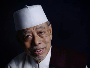 KH Hasanuddin Kriyani, Sesepuh Buntet Pesantren Cirebon Meninggal Dunia