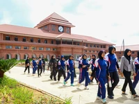 Angkatan pertama SMA Taruna Nusantara Kampus Ibu Kota Nusantara (IKN) mulai tiba di Nusantara pada Kamis (9/7/2026). (Dok. Humas Otorita IKN)