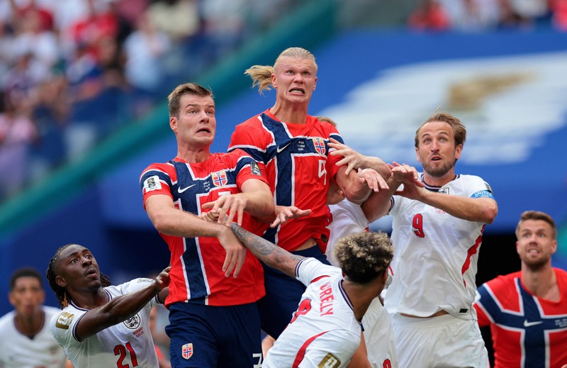 Jude Bellingham merayakan gol kedua Inggris dalam pertandingan perempat final Piala Dunia FIFA 2026 melawan Norwegia di Miami Stadium, Miami Gardens, Florida, Amerika Serikat, Sabtu (11/7/2026). (REUTERS/Mike Segar)