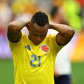 Jaminton Campaz tampak kecewa setelah Kolombia tersingkir dari Piala Dunia FIFA 2026 usai pertandingan babak 16 besar melawan Swiss di BC Place, Vancouver, Kanada, Selasa (7/7/2026). (REUTERS/Albert Gea)