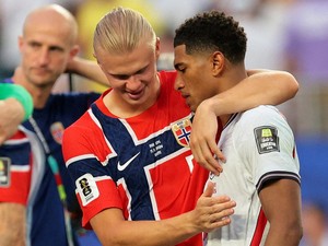 Erling Haaland Tumpul saat Lawan Inggris
