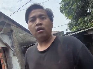 Video: Sopir Angkot Bekasi Ngamuk Pukul Pemobil, Polisi Turun Tangan