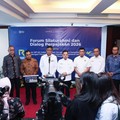 Dirjen Pajak Bimo Wijayanto saat memberikan keterangan kepada media dalam forum silaturahmi dan dialog perpajakan 2026. (Dok. Humas DJP)