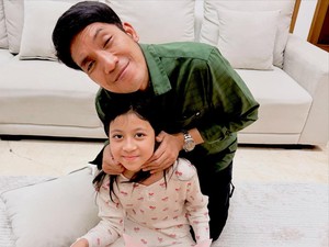 Desta dan Miskha Saling Minta Maaf, Obrolan Ayah-Anak Ini Bisa Dicontoh