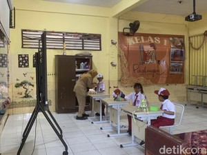 SDN di Semarang Sepi Peminat, Walkot Agustina: Kalah Canggih Sama Swasta