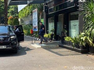 FBI-Secret Service AS Cek Uang Sitaan Terkait Kasus Febrie Adriansyah