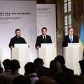 Kanselir Jerman Friedrich Merz, Presiden Ukraina Volodymyr Zelenskiy, Presiden Prancis Emmanuel Macron, dan Perdana Menteri Inggris Keir Starmer memberikan konferensi pers setelah KTT Koalisi Negara-Negara yang Bersedia tentang jaminan keamanan untuk