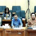 Komisi XII DPR  RI RDP dan RDPU dengan Dirut PT Freeport Indonesia dan PT Amman Mineral Nusa Tenggara di Gedung Parlemen Senayan, Jakarta, Selasa (14/7/2026). (Tangkapan layar)