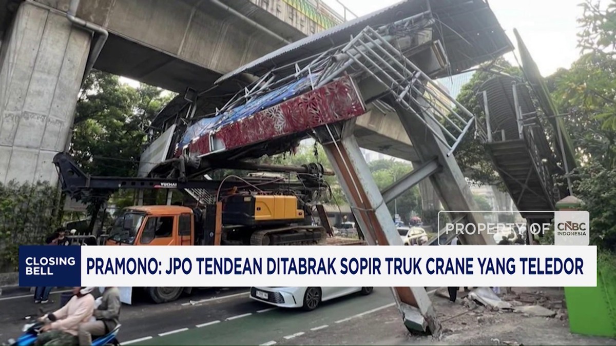 Pramono Anung: JPO Tendean Ditabrak Sopir Truk Crane Yang Teledor