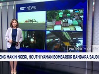 Yaman Bombardir Bandara Saudi - Truk Crane 'Nyangkut' di JPO Tendean