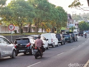 Antrean BBM Kalteng Makin Panjang, Pertamina Tambah Stok dari 3 Terminal