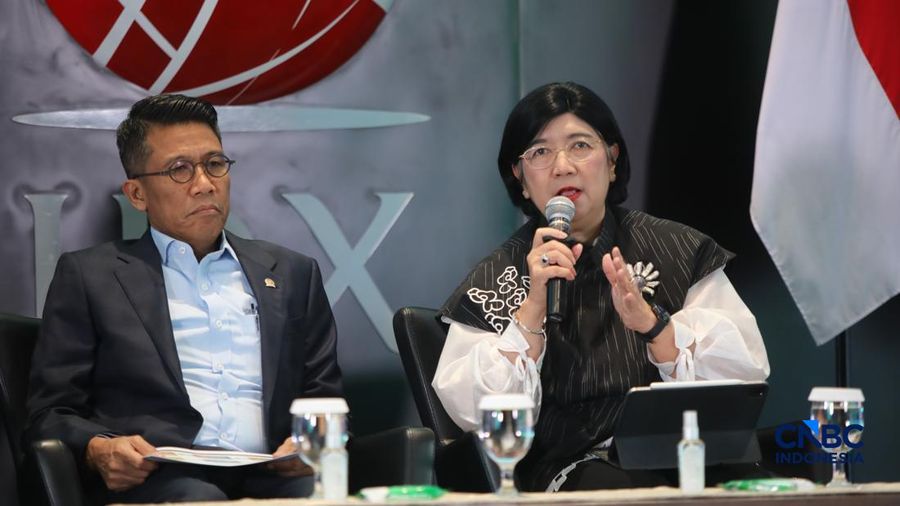Deputi Gubernur Senior Bank Indonesia, Destry Damayanti saat menyampaikan pemaparan dalam Investment Forum 2026 di Bursa Efek Indonesia (BEI), Jakarta, Rabu (15/7/2026). (CNBC Indonesia/Faisal Rahman)