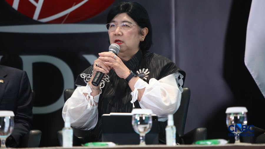 Deputi Gubernur Senior Bank Indonesia, Destry Damayanti saat menyampaikan pemaparan dalam Investment Forum 2026 di Bursa Efek Indonesia (BEI), Jakarta, Rabu (15/7/2026). (CNBC Indonesia/Faisal Rahman)