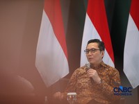 Direktur Utama Bursa Efek Indonesia, Jeffrey Hendrik saat menyampaikan pemaparan dalam Investment Forum 2026 di Bursa Efek Indonesia (BEI), Jakarta, Rabu (15/7/2026). (CNBC Indonesia/Faisal Rahman)