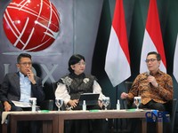 Direktur Utama Bursa Efek Indonesia, Jeffrey Hendrik saat menyampaikan pemaparan dalam Investment Forum 2026 di Bursa Efek Indonesia (BEI), Jakarta, Rabu (15/7/2026). (CNBC Indonesia/Faisal Rahman)