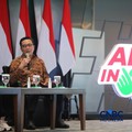 Direktur Utama Bursa Efek Indonesia, Jeffrey Hendrik saat menyampaikan pemaparan dalam Investment Forum 2026 di Bursa Efek Indonesia (BEI), Jakarta, Rabu (15/7/2026). (CNBC Indonesia/Faisal Rahman)